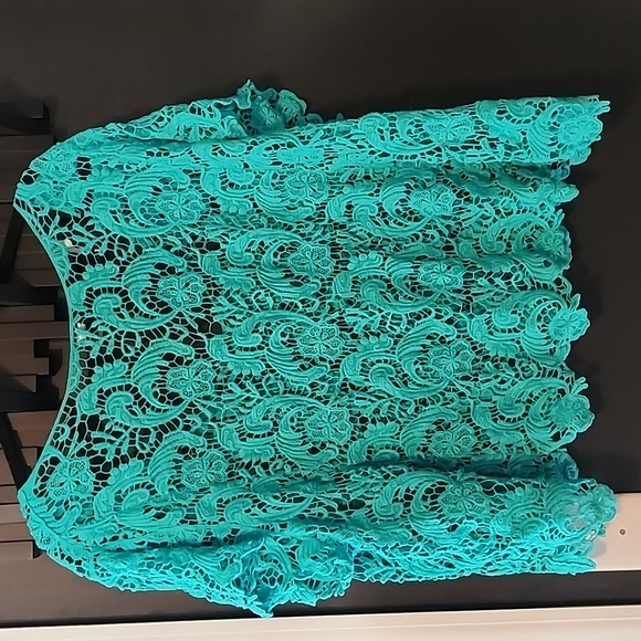 Torrid Aqua Lace Crop Top size 3X - Picture 3 of 3